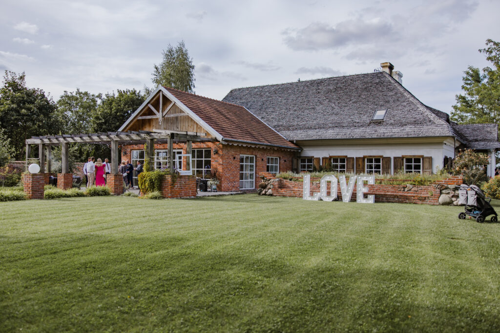 Dworek polanka, ciechanów, ślub, Maława fotograf ślubny, Ciechanów fotograf ślubny
